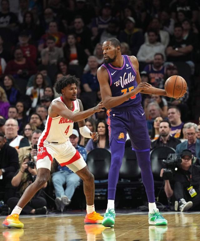 领先在线体育平台-杜兰特连续五场比赛得分超过爆冷，DWG不断突破！-领先在线体育平台