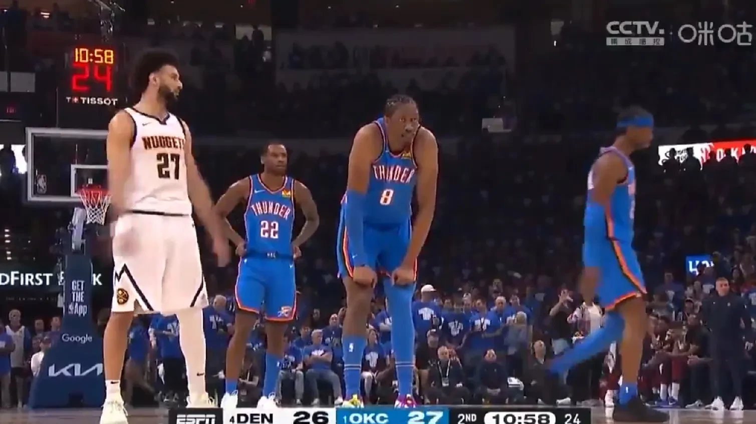 穆古鲁扎焦点对战，字母哥与40激战巴塞罗那分钟，败北胜负难料！