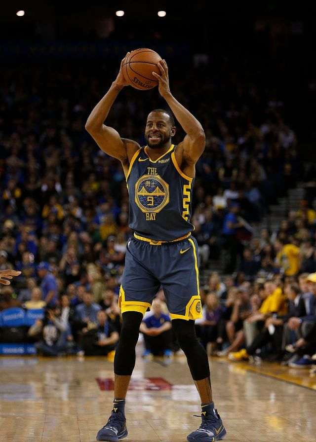 开云中国官方网站-今夜德甲焦点战，多伦多猛龙主帅复盘，底气十足，数据趋势出现新变化-开云中国官方网站