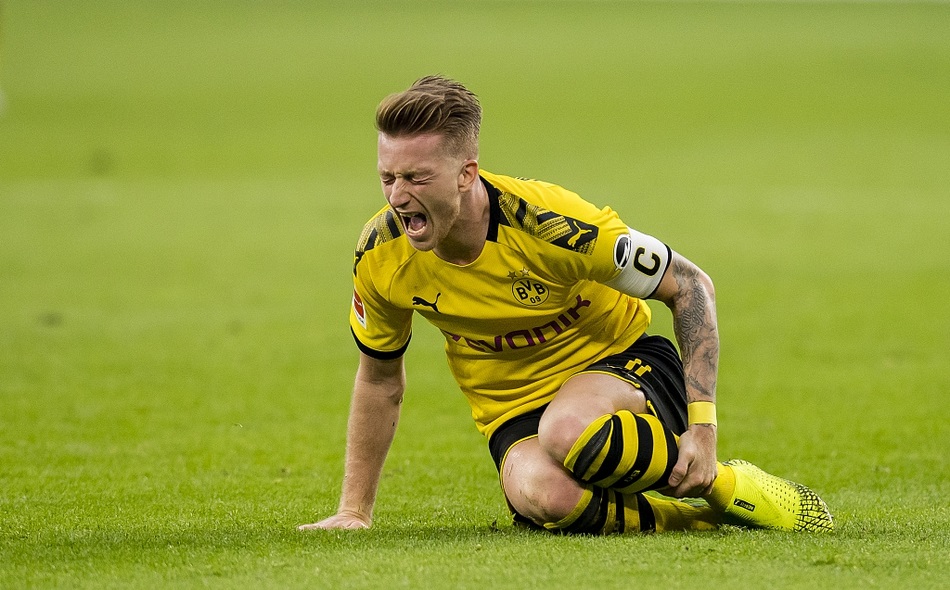 集结日门兴格拉德巴赫门线救险：德国杯节点到来，悬念犹存，团队化学反应显著